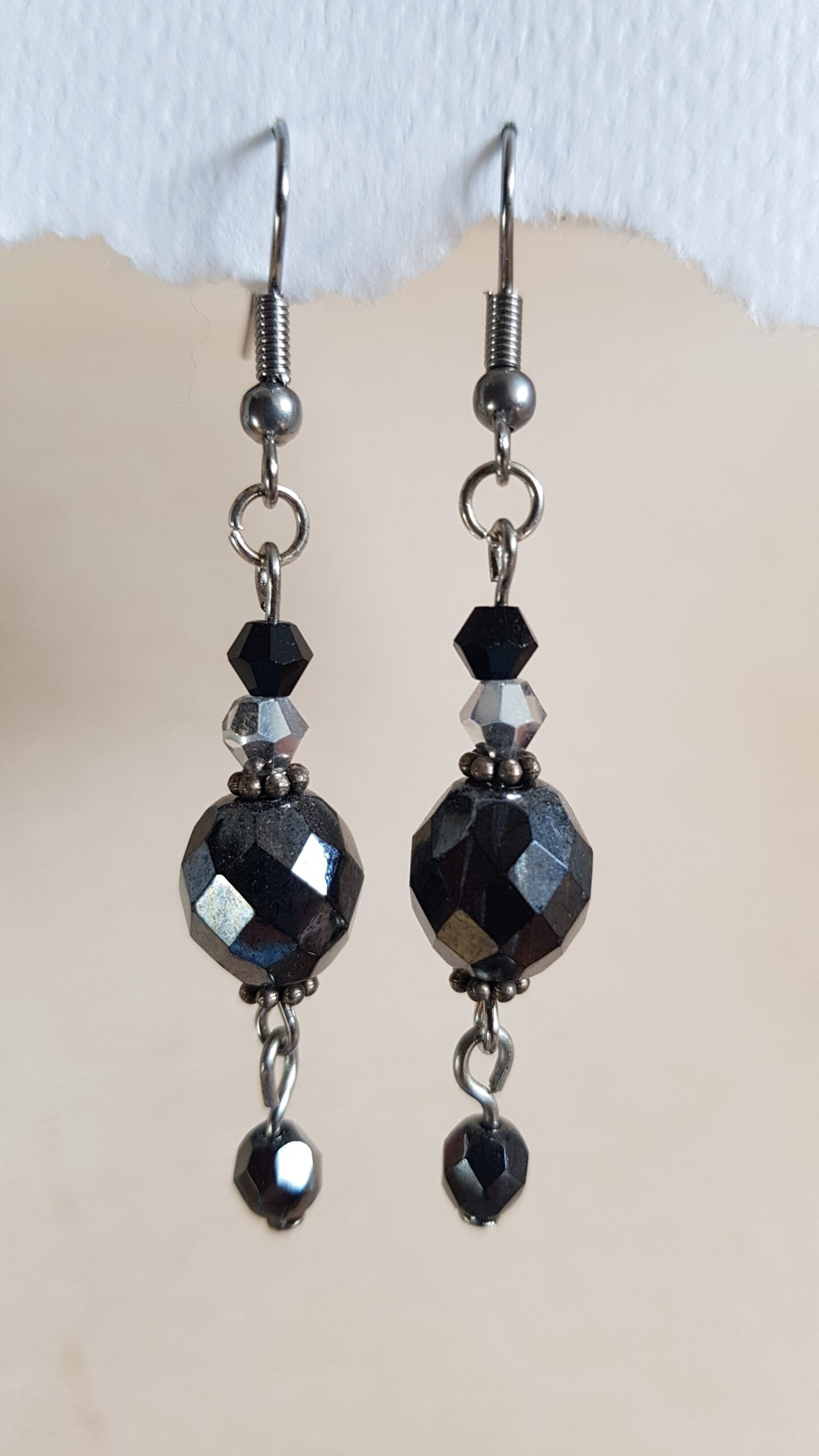 Čierno-strieborné náušnice