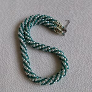 Náhrdelník bielo-tyrkysový